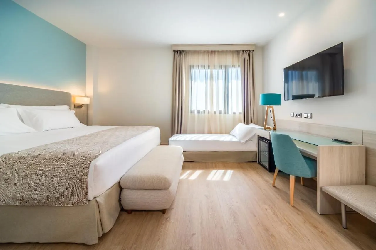 **** Hotel Occidental Sevilla Viapol Spain