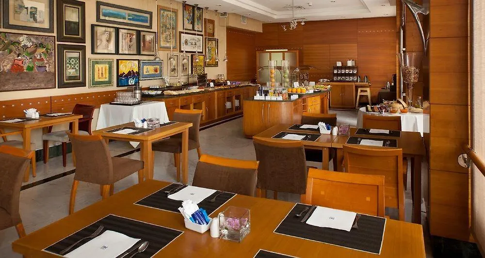 **** Hotel Occidental Sevilla Viapol Spain