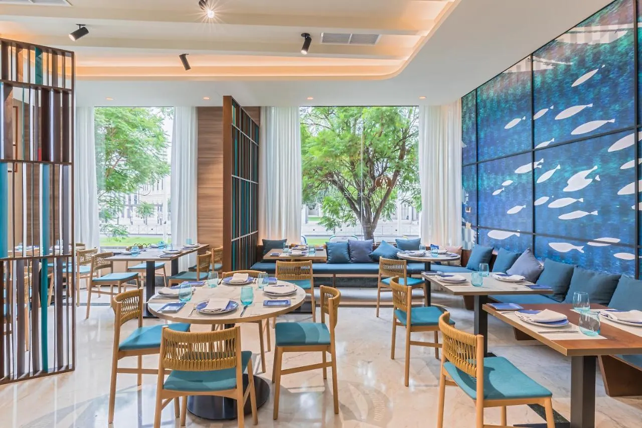 **** Hotel Occidental Sevilla Viapol Spanien